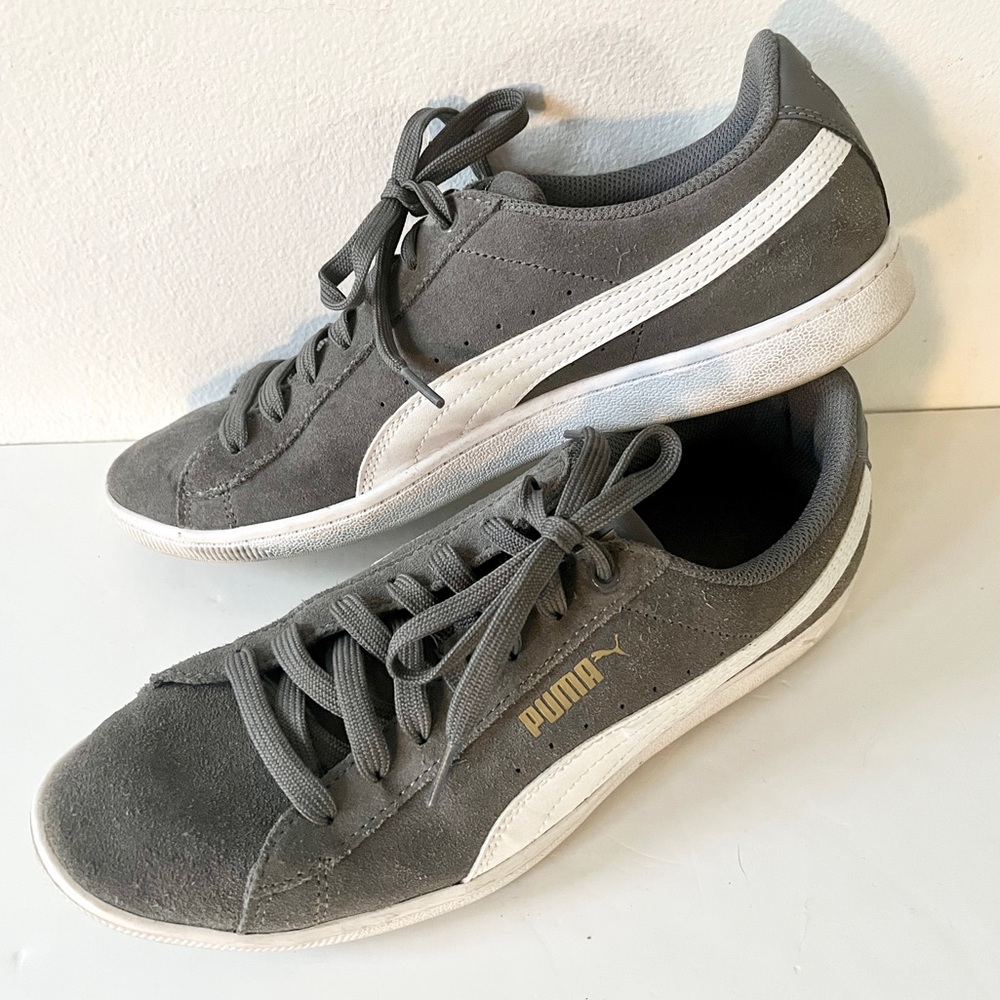 Puma Grey Suede Classic Style Sneakers - Women/Unisex